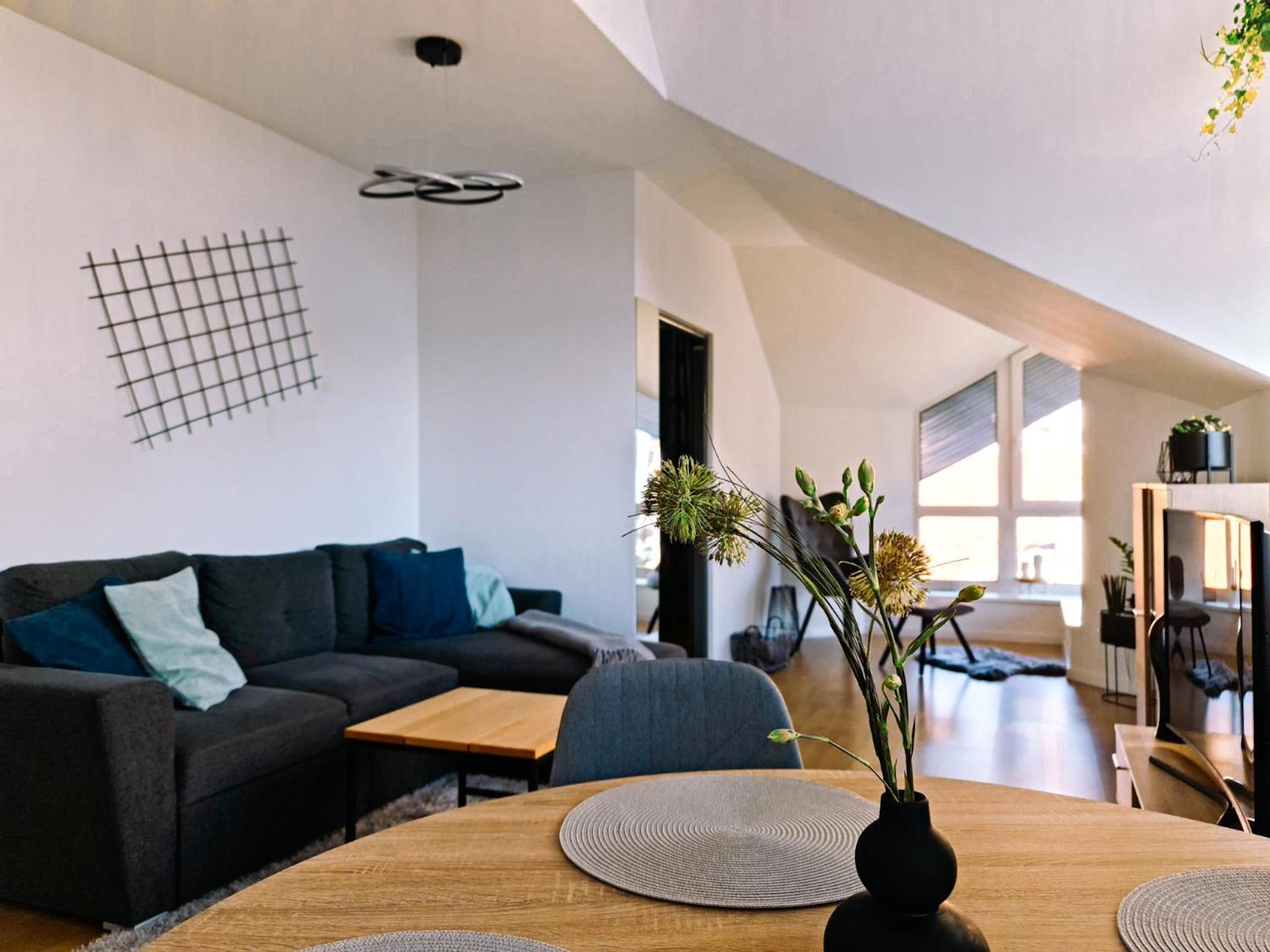 Urban Bloom Apartments By Booky Липтовски-Микулаш Экстерьер фото